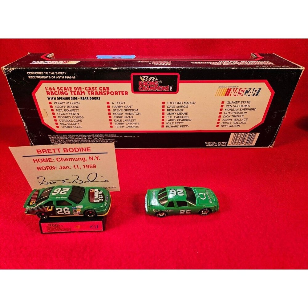 BRETT BODINE NASCAR TRANSPORTER BUNDLE w/MATCHING STOCKCAR & PLAYER CARD - Picture 4 of 4